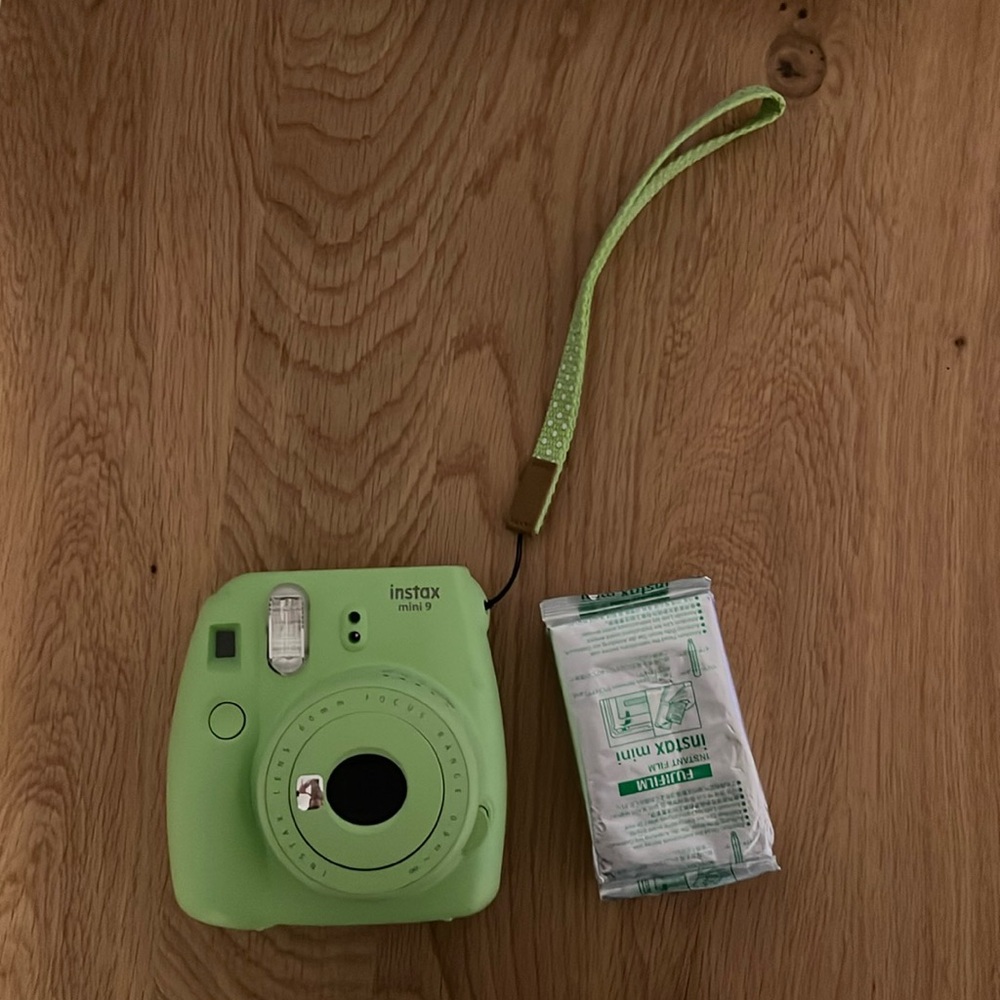 Instax mini 9 Polaroid camera